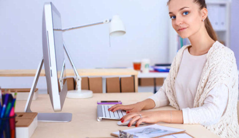 四叶城化妆品专卖店轮播图2